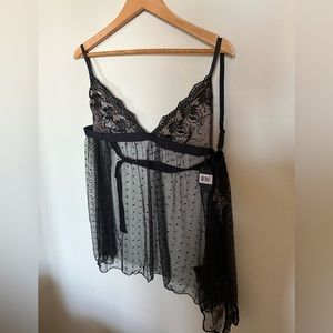 FANTASY | NWT lingerie set | black lace with light pink underlay | medium large